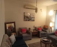 Gorgeous Prime Location 1500 Square Feet Flat For Sale Available In Tariq Road