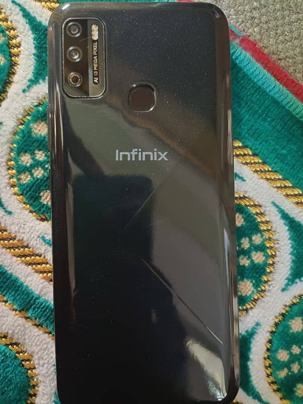 INFINIX hot 9 play 64gb 5