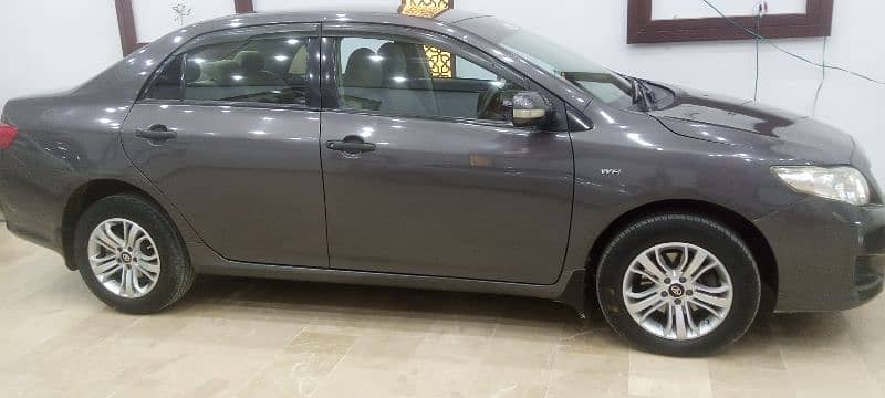 Toyota Corolla GLI 2010 10