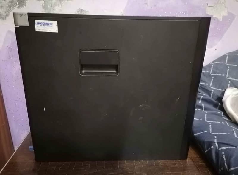 Dell t5610 work station used for gaming or working 4