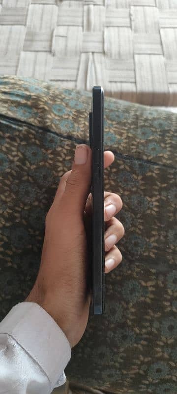 oppo f21 pro black  colour 8gb ram 128 rom 4