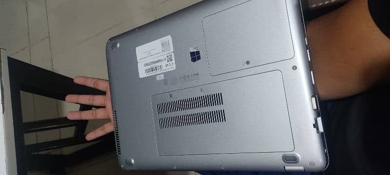 Hp Probook 440 G4 i5 7th Gen 3