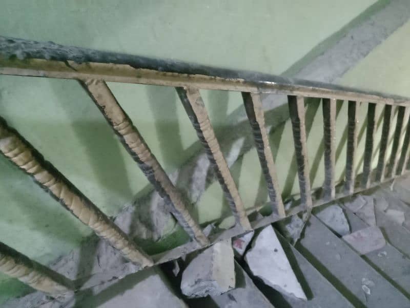 iron jangla stairs 2