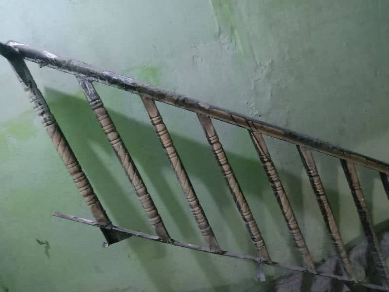 iron jangla stairs 3