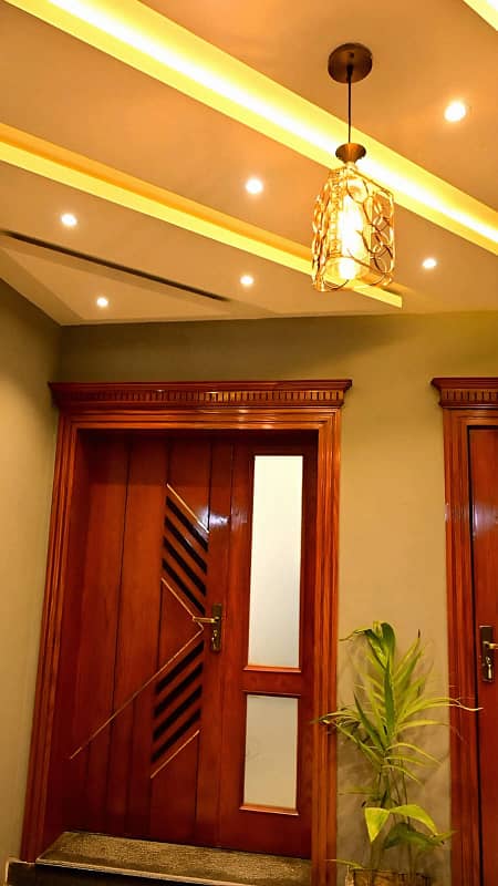 Exquisite Architectural Gem: Faisal Margalla City House for Sale 28