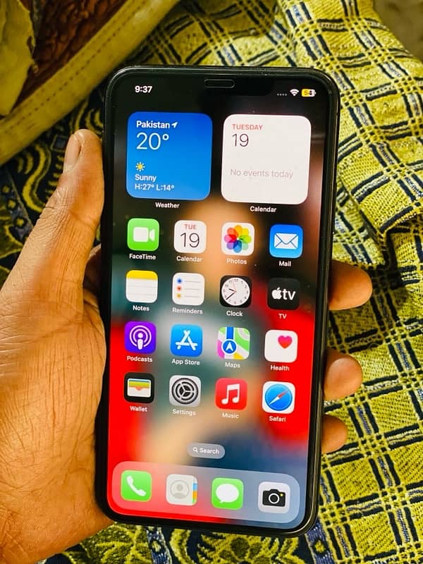 iPhone 11 Pro Max non pta factory unlock 1