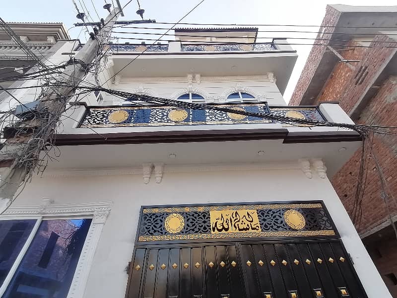 Corner House For sale In Rs. 21000000 2