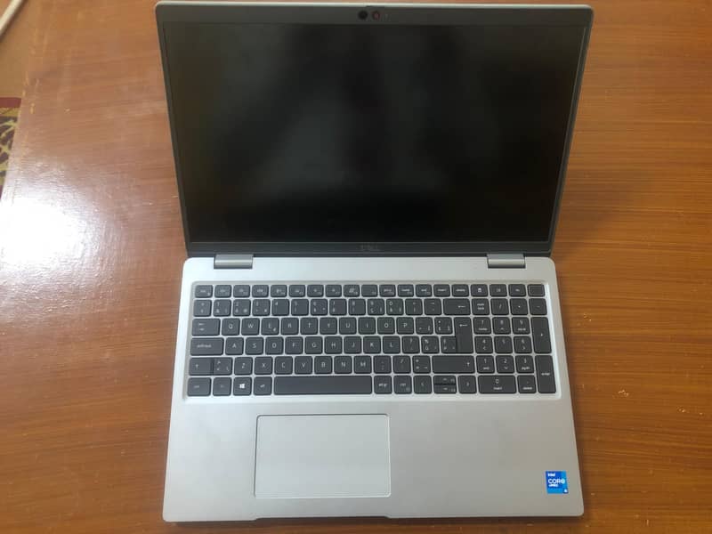 Dell Latitude 5520 7