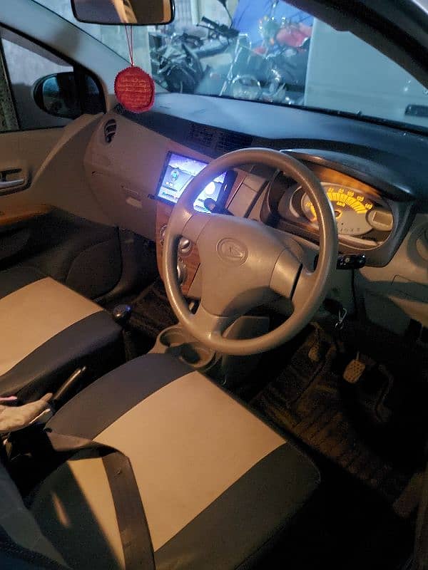 Daihatsu Mira 2012 4