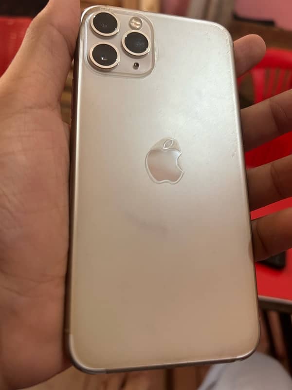 iPhone 11 Pro 0