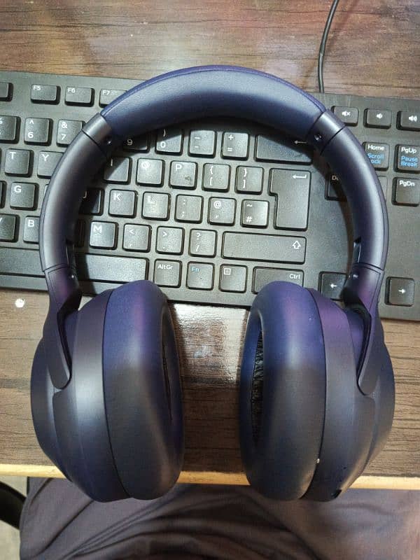 beme hush ANC headphones lush condition 2