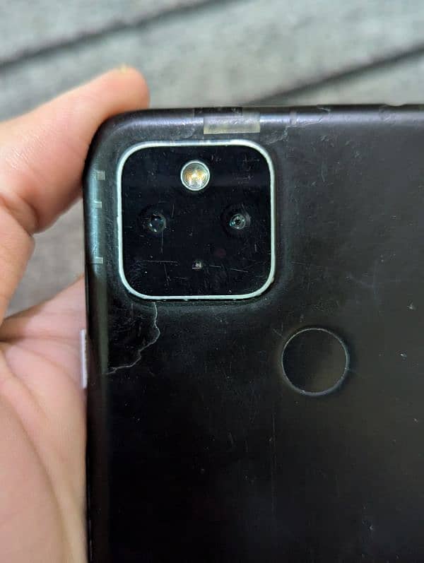 Google Pixel 4a 5G ( Panel Ka masla Hai Baki Sab Thek Hai ) 1