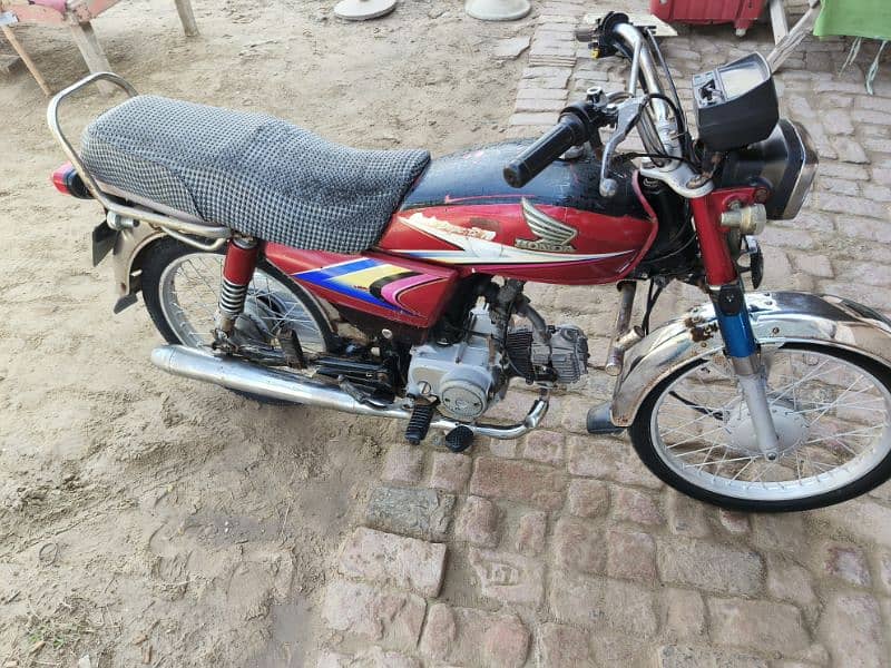 Honda CD70 2010 Model 2