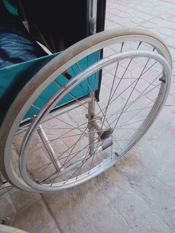 stemless steel wheel chair 1