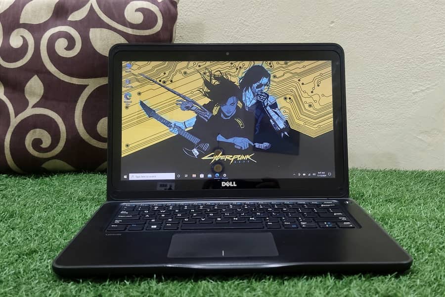 Dell Latitude 3380 i5 7th gen touch screen for sale 0