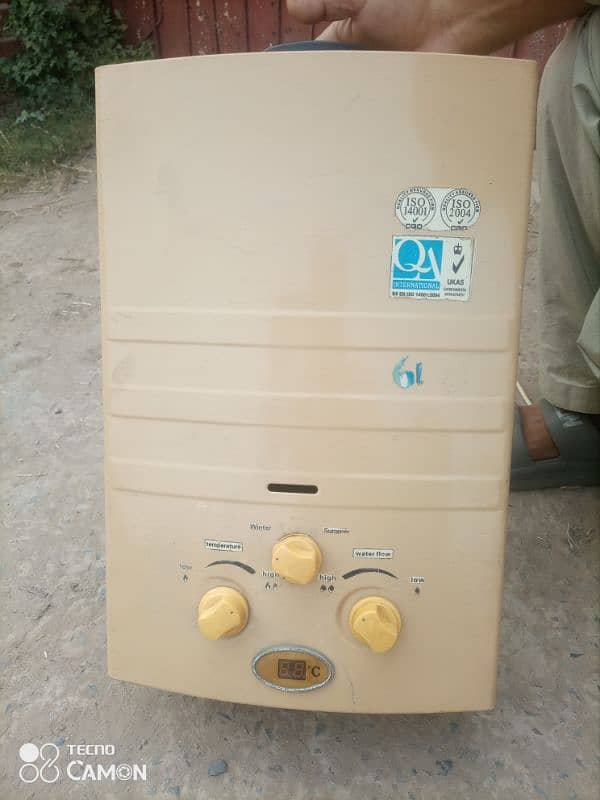 instant gas gyesr 6 ltr 4