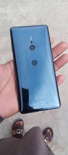 sony Xperia xz3 need a bord