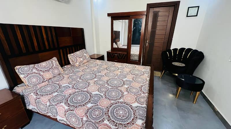 One Bed Apartment For Rent Per day Avil For familes 1