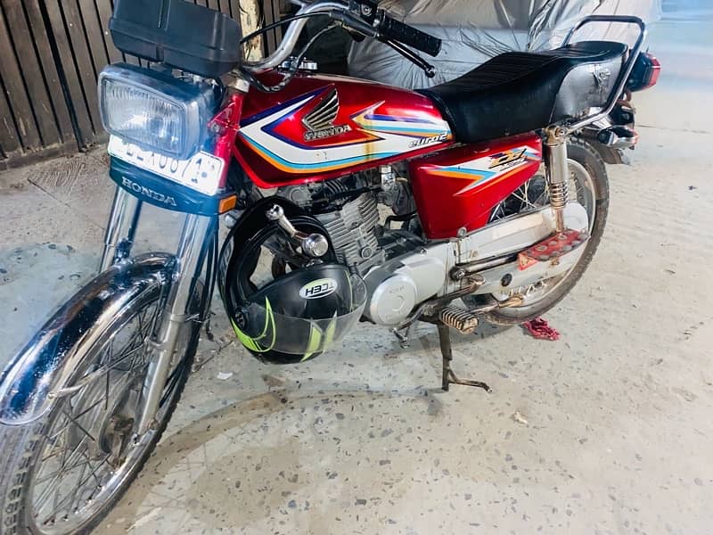 Honda 125 16 model 3