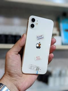 IPhone 11 64gb / Factory Unlocked 4 Months Sim Time