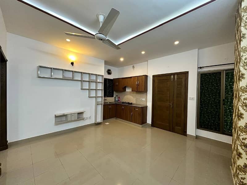 You Can Find A Gorgeous Upper Portion For rent In E-11 1