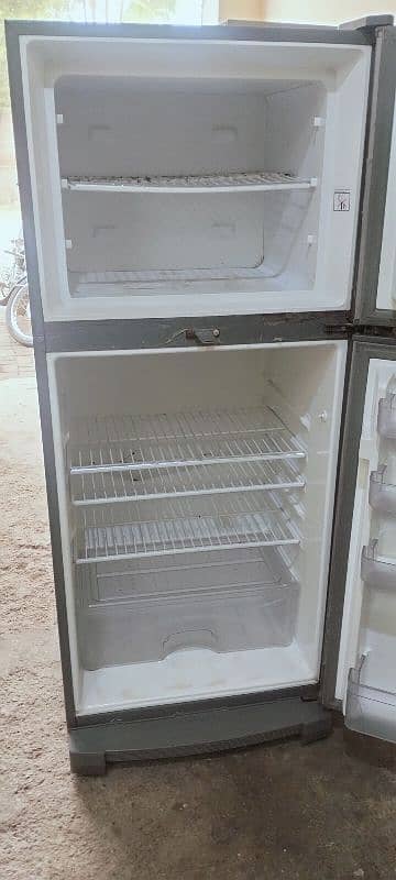 Ekad Dawlance fridge model 9170 for sale total original 2