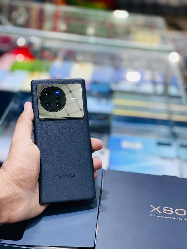 vivo X80/12+256 Full boxx Available 0