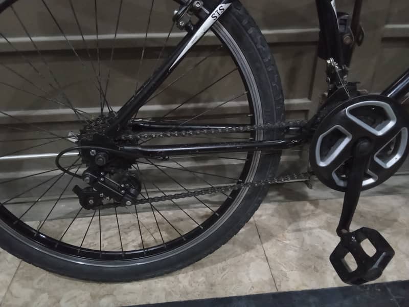 26 INCH ALUMINUM CYCLE AVAILABLE IN GOOD CONDITION (URGENT SALE) 10