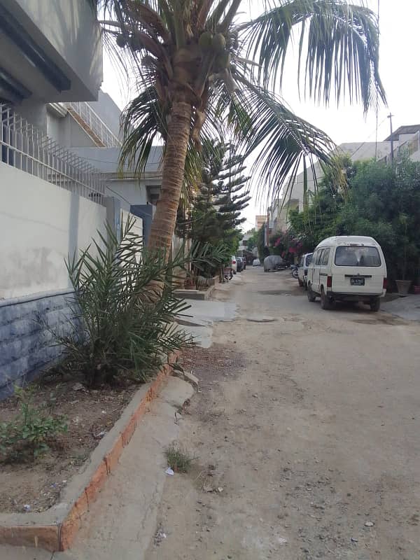 Urgent Sale House One Unit 120 Sq Yards Corner West Open Extra Land 4 Beds DD Lease Demand 1 Core 99 Lac in New Alhira City 1