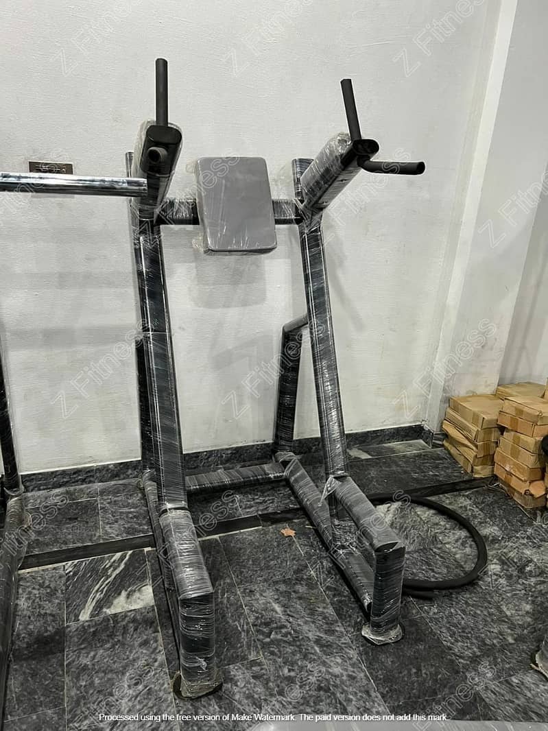 Kettlebells / Shoulder Press machine / Ab Crunch Machine|Complete gym 13