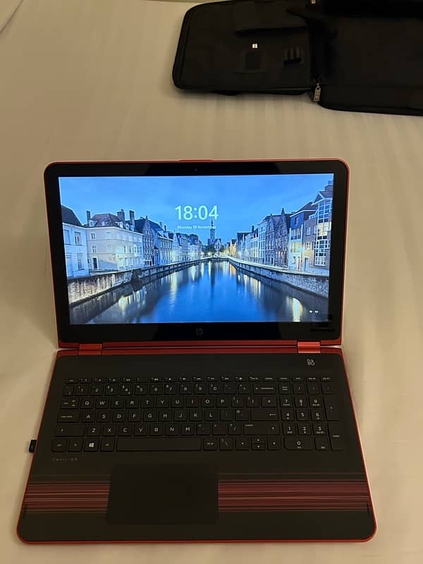 HP Pavilion x360 convertable and touch screen 2