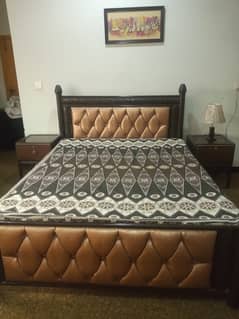 Wroght Iron Bedroom furniure For Sale In Good Condition