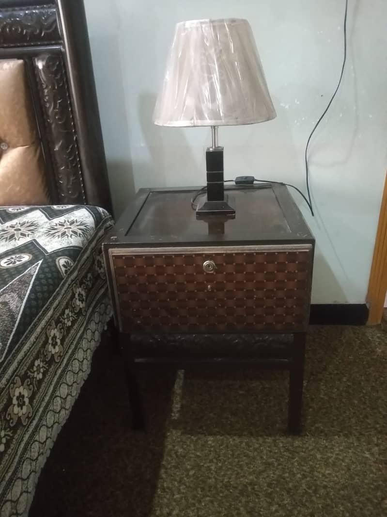 Wroght Iron Bedroom furniure For Sale In Good Condition 1