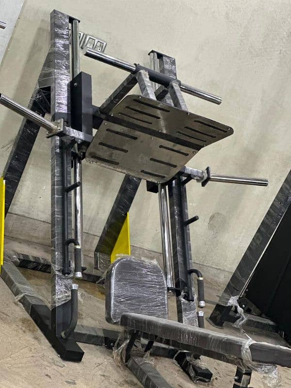 Functional Trainer / Crossover / Legpress / Full Gym Setup Available 2