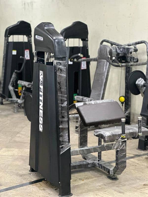 Functional Trainer / Crossover / Legpress / Full Gym Setup Available 3