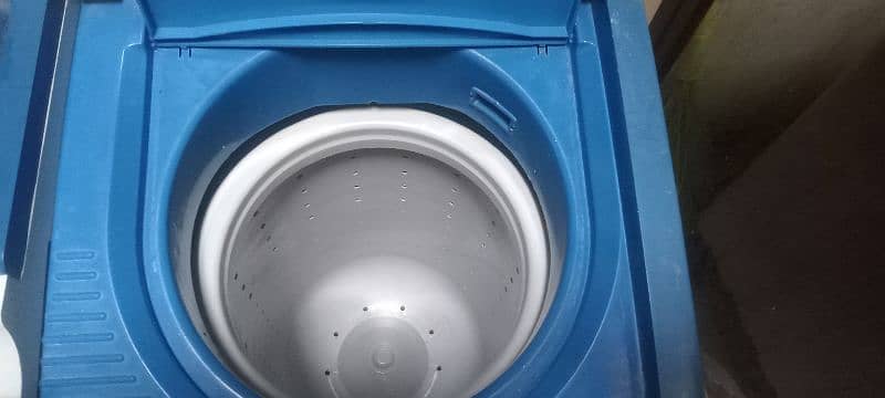 washing machine n dryer both 8 gaj normal condition 6