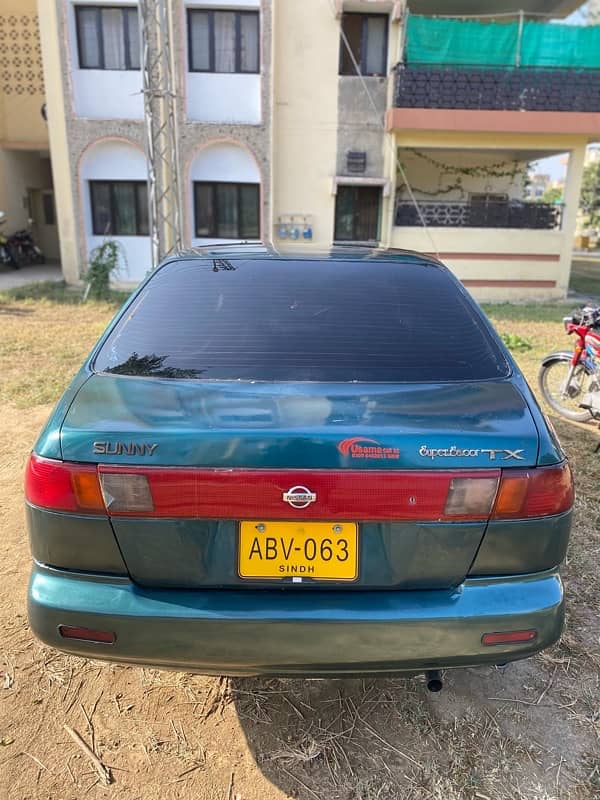 Nissan Sunny 1998 for sale urgently 0