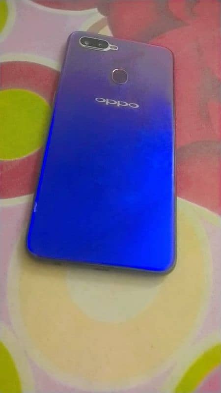 oppo f9 pro full working 10 by 9.5 condition 0