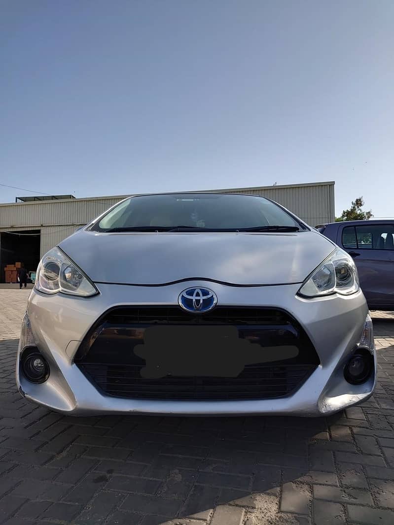 Toyota Aqua 2015 0