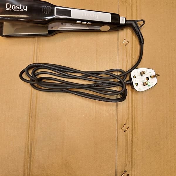 Lot Imported Dnsly Ceramic Hair Straightener 8