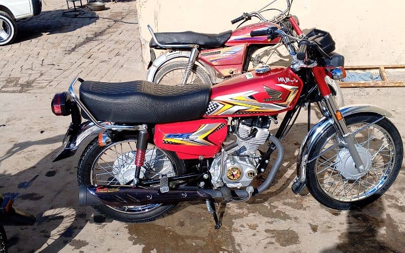 Honda 125 2025 1