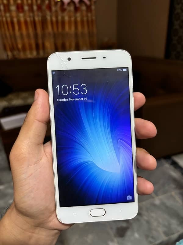 Oppo f1s (Read description) 0