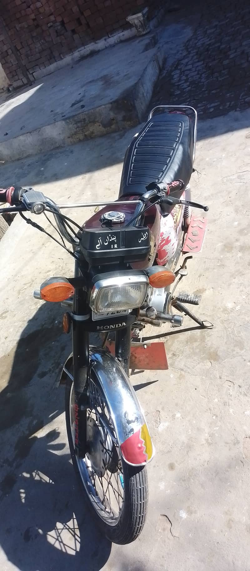 Honda CG 125 2011 3