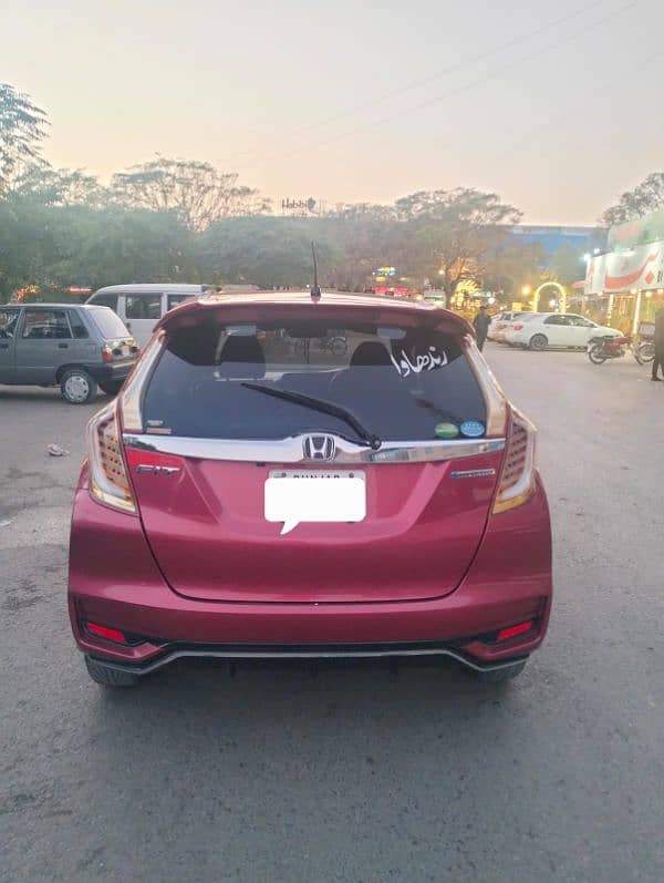 Honda Fit 2018 w. no. 03499691686 1