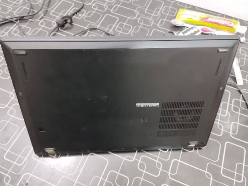 Lenovo Thinkpad X280 i5 8th generation 4