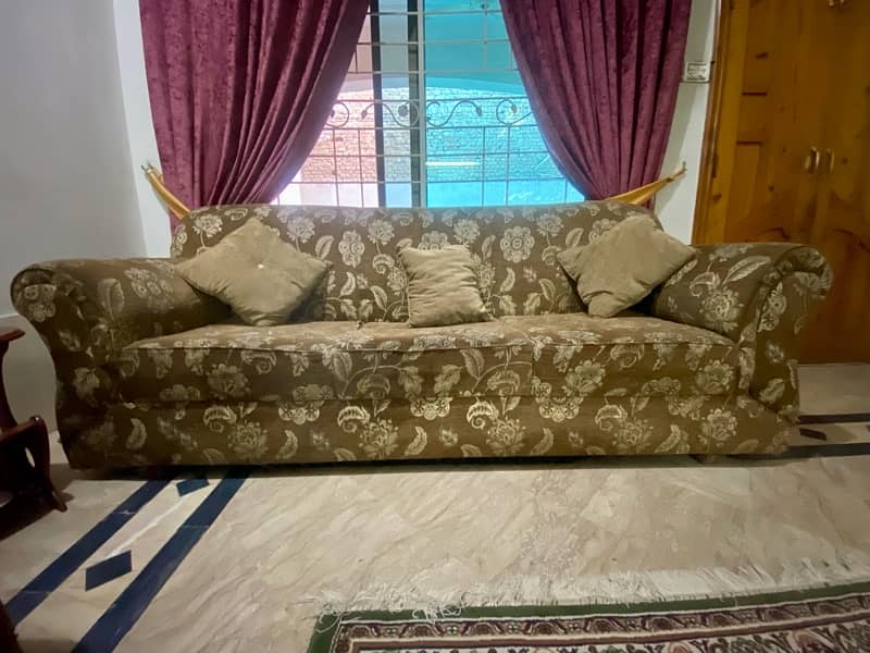 Comfortable 6-Seater Soft Sofa Set for Sale! 4