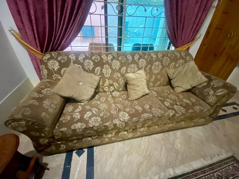 Comfortable 6-Seater Soft Sofa Set for Sale! 5