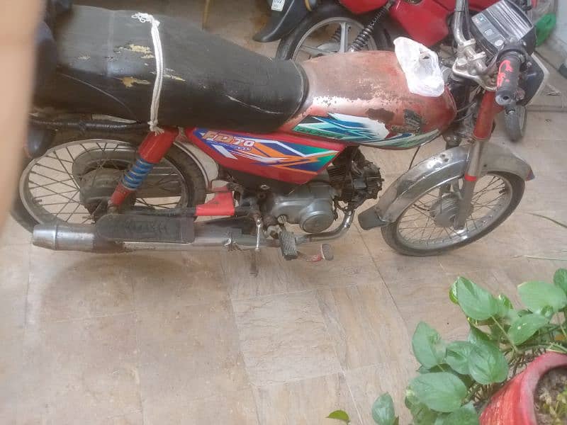 Honda motorcycle 1980 model start gadi lighter complete 3