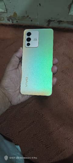 vivo V23