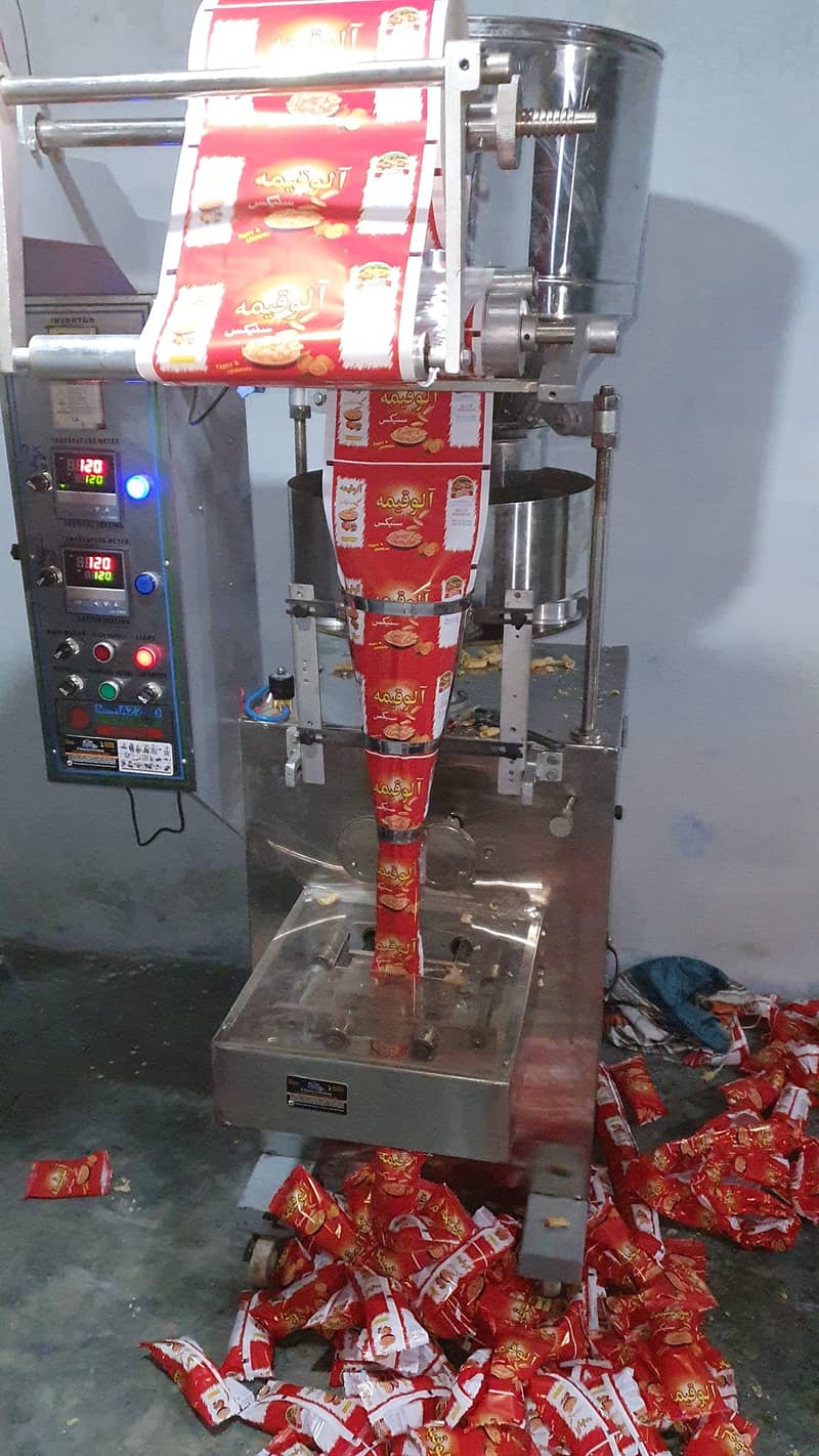 Carton straping carton taping Slanty spices salt oil packing machine 2